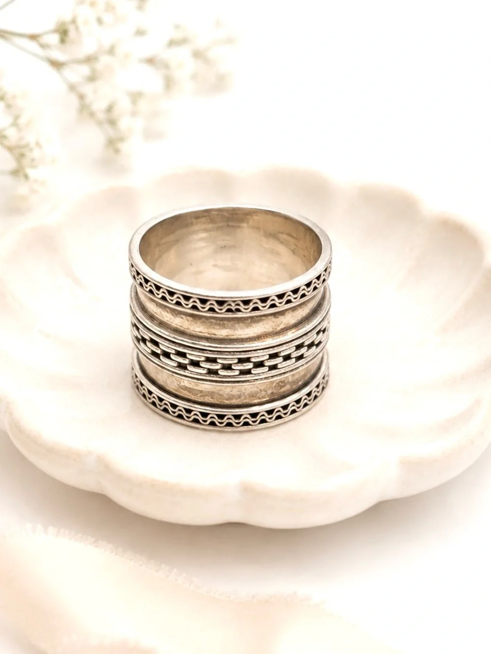 Designer 925 Sterling Silver Textured Stackable Wide Band Ring - Size 7